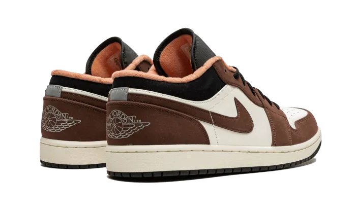 Air Jordan 1 Low "Mocha"