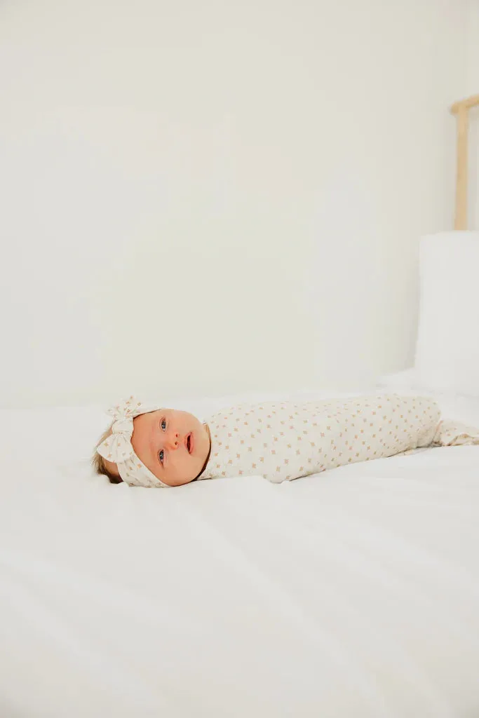Hunnie Knit Swaddle
