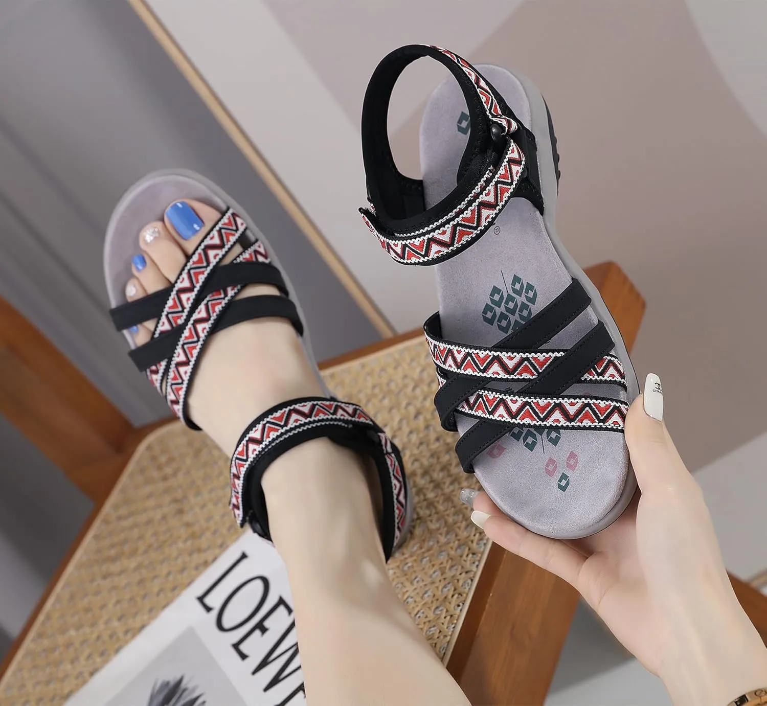 Womens Hiking Sandals Ladies Sport Sandals with Arch Support Comfortable Outdoor Sandals Adjustable Strap Summer Fashionable Shoes